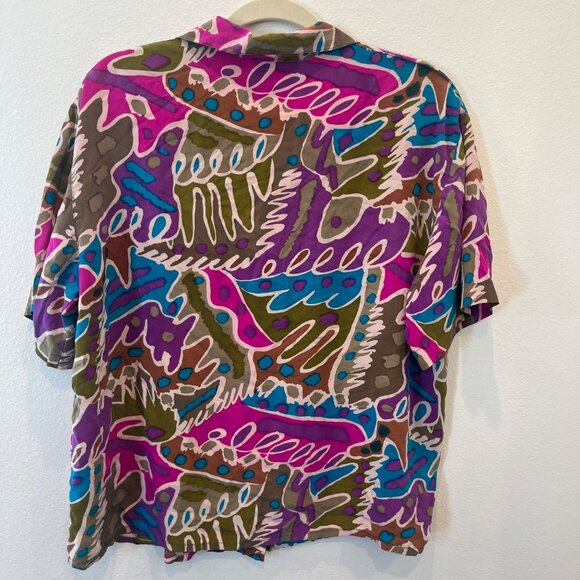 Restless Clothiers 100% Silk Hawaiian Style Top Short Sleeves Button Colorful Sm - Picture 3 of 8